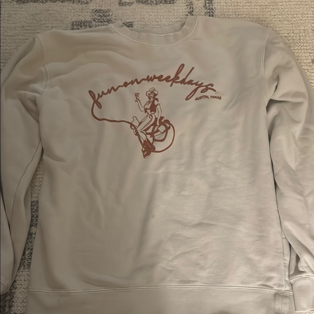 Fun on weekdays crewneck